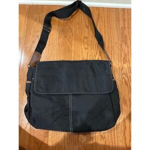 9 West University Vintage Messenger bag - New with out tags Black